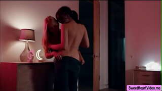 Сара Милфа Ванделл эшшо ке нюлэмлэсь Лив Уайлд кысӥе