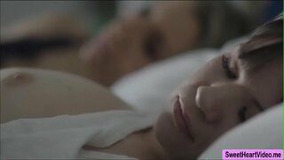 Alison Rey é con Ashley Incendios e que goza lambendo o seu bichano